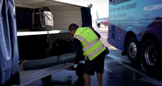 United Has Your 35-Seat ‘Flight’ Direct to Colorado’s Ski Slopes